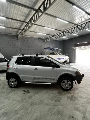 VOLKSWAGEN CROSSFOX 1.6 MI FLEX 8V 4P MANUAL