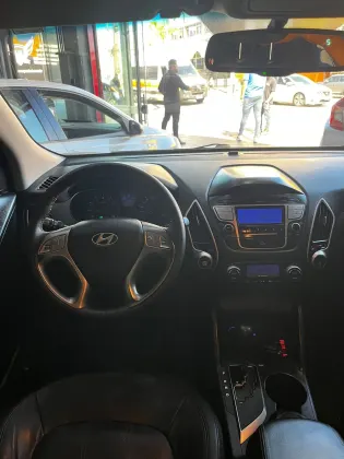 HYUNDAI IX35 2.0 MPFI GLS 4X2 16V GASOLINA 4P AUTOMÁTICO