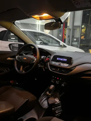 CHEVROLET ONIX 1.0 TURBO FLEX PLUS AUTOMÁTICO