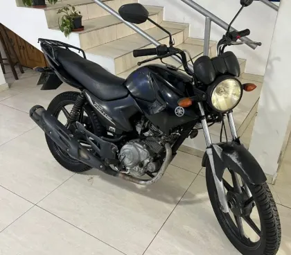 YAMAHA YBR 125 E