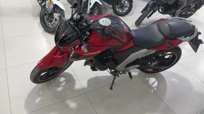 YAMAHA FZ25 FAZER ABS