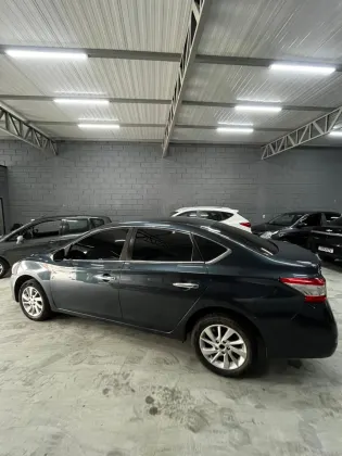 NISSAN SENTRA 2.0 SV 16V FLEXSTART 4P AUTOMÁTICO