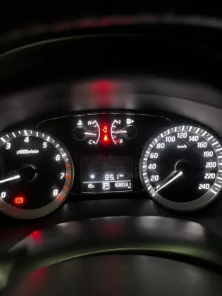 NISSAN SENTRA 2.0 SV 16V FLEXSTART 4P AUTOMÁTICO
