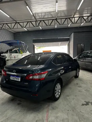 NISSAN SENTRA 2.0 SV 16V FLEXSTART 4P AUTOMÁTICO