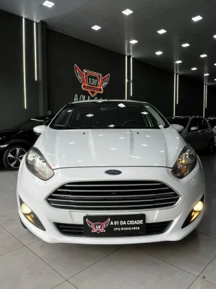 FORD FIESTA 1.6 ROCAM SE 8V FLEX 4P MANUAL