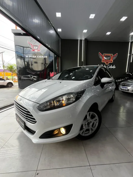 FORD FIESTA 1.6 ROCAM SE 8V FLEX 4P MANUAL