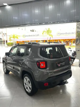 JEEP RENEGADE 2.0 16V TURBO DIESEL LIMITED 4P 4X4 AUTOMÁTICO