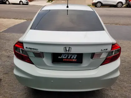 HONDA CIVIC 1.8 LXS 16V FLEX 4P AUTOMÁTICO