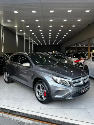 MERCEDES-BENZ CLA 200 1.6 VISION 16V FLEX 4P AUTOMÁTICO