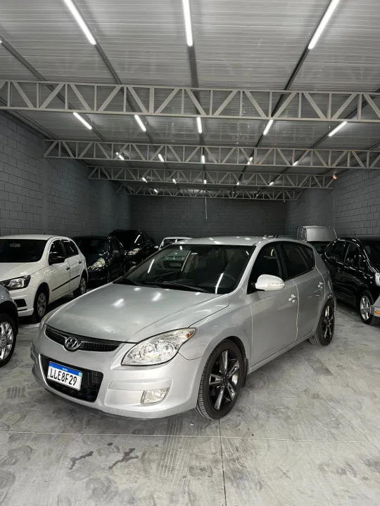 HYUNDAI I30 2.0 MPFI GLS 16V GASOLINA 4P MANUAL