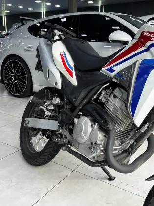 HONDA XRE 300