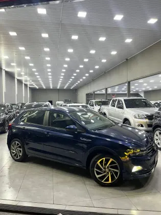 VOLKSWAGEN POLO 1.0 200 TSI HIGHLINE AUTOMÁTICO