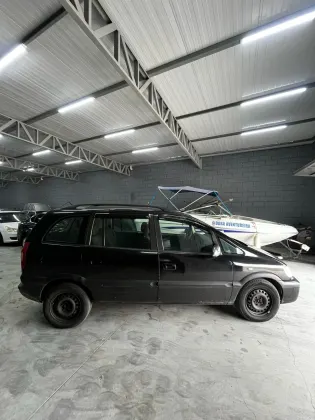 CHEVROLET ZAFIRA 2.0 MPFI EXPRESSION 8V FLEX 4P AUTOMÁTICO
