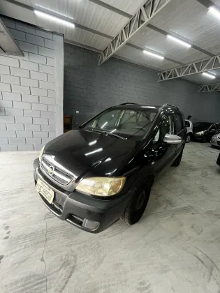CHEVROLET ZAFIRA 2.0 MPFI EXPRESSION 8V FLEX 4P AUTOMÁTICO