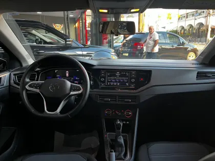 VOLKSWAGEN NIVUS 1.0 200 TSI TOTAL FLEX COMFORTLINE AUTOMÁTICO