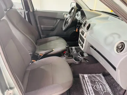 VOLKSWAGEN GOL 1.0 MI 8V FLEX 4P MANUAL G.IV