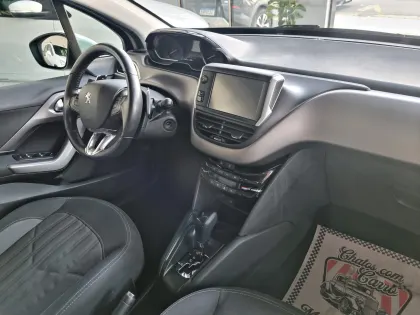 PEUGEOT 208 1.6 GRIFFE 16V FLEX 4P AUTOMÁTICO