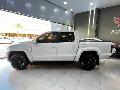 VOLKSWAGEN AMAROK 3.0 V6 TDI DIESEL HIGHLINE CD 4MOTION AUTOMÁTICO