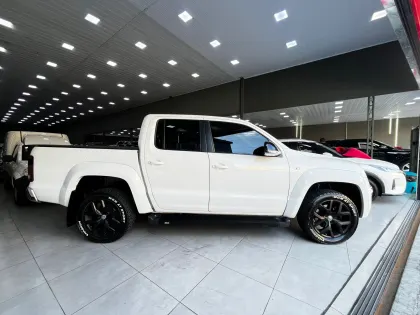 VOLKSWAGEN AMAROK 3.0 V6 TDI DIESEL HIGHLINE CD 4MOTION AUTOMÁTICO