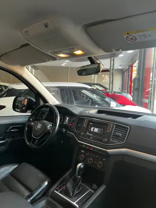 VOLKSWAGEN AMAROK 3.0 V6 TDI DIESEL HIGHLINE CD 4MOTION AUTOMÁTICO