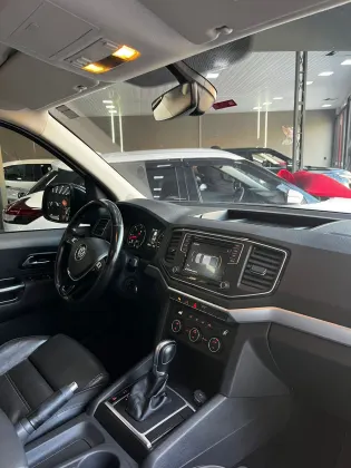 VOLKSWAGEN AMAROK 3.0 V6 TDI DIESEL HIGHLINE CD 4MOTION AUTOMÁTICO