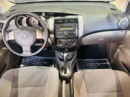 NISSAN LIVINA 1.8 SL 16V FLEX 4P AUTOMÁTICO