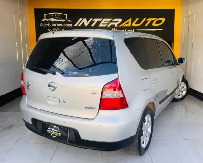 NISSAN LIVINA 1.8 SL 16V FLEX 4P AUTOMÁTICO