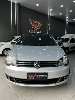VOLKSWAGEN POLO 1.6 MI 8V E-FLEX 4P MANUAL