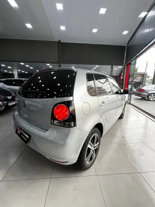 VOLKSWAGEN POLO 1.6 MI 8V E-FLEX 4P MANUAL