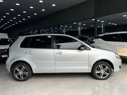 VOLKSWAGEN POLO 1.6 MI 8V E-FLEX 4P MANUAL