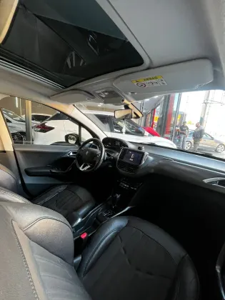 PEUGEOT 2008 1.6 16V FLEX GRIFFE 4P AUTOMÁTICO