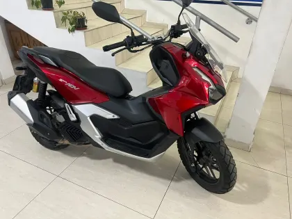 HONDA ADV