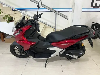 HONDA ADV