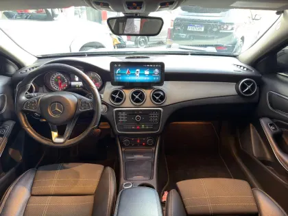 MERCEDES-BENZ GLA 200 1.6 CGI STYLE 16V TURBO GASOLINA 4P AUTOMÁTICO