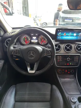 MERCEDES-BENZ GLA 200 1.6 CGI STYLE 16V TURBO GASOLINA 4P AUTOMÁTICO