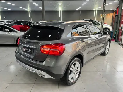 MERCEDES-BENZ GLA 200 1.6 CGI STYLE 16V TURBO GASOLINA 4P AUTOMÁTICO