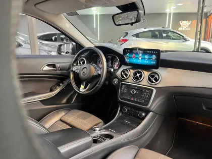 MERCEDES-BENZ GLA 200 1.6 CGI STYLE 16V TURBO GASOLINA 4P AUTOMÁTICO