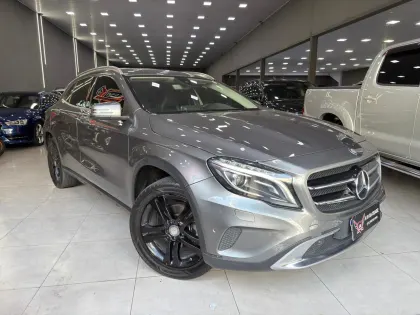 MERCEDES-BENZ GLA 200 1.6 CGI STYLE 16V TURBO GASOLINA 4P AUTOMÁTICO