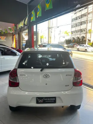 TOYOTA ETIOS 1.3 X 16V FLEX 4P MANUAL