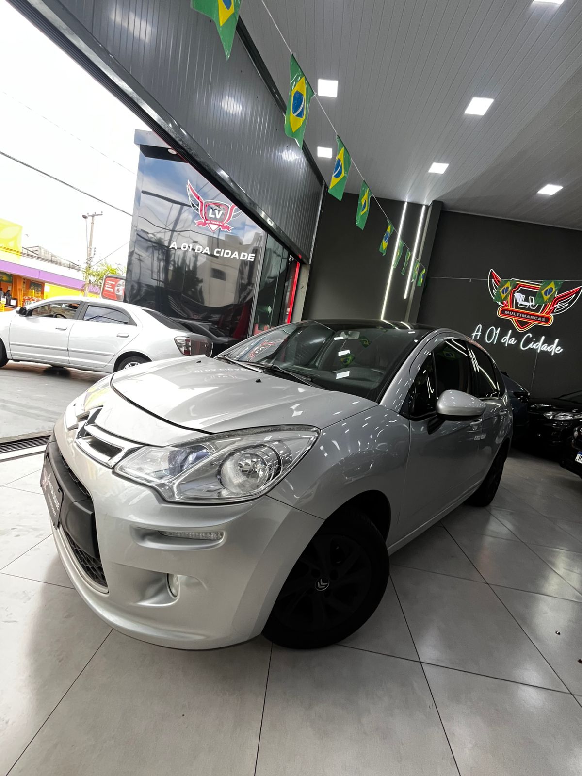 Citroën C3 1.5 Tendance 8V Flex 4P Manual - foto 3