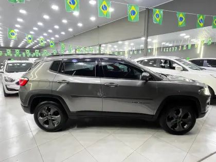 JEEP COMPASS 1.3 T270 TURBO FLEX LONGITUDE AT6