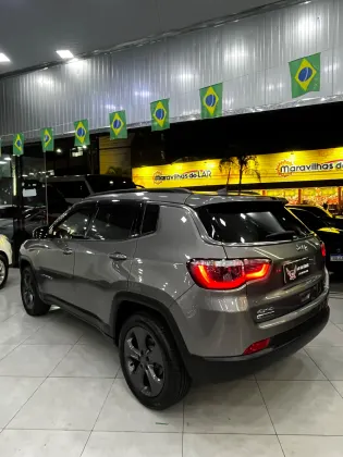 JEEP COMPASS 1.3 T270 TURBO FLEX LONGITUDE AT6