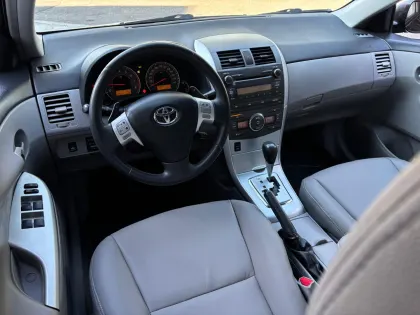 TOYOTA COROLLA 2.0 XEI 16V FLEX 4P AUTOMÁTICO