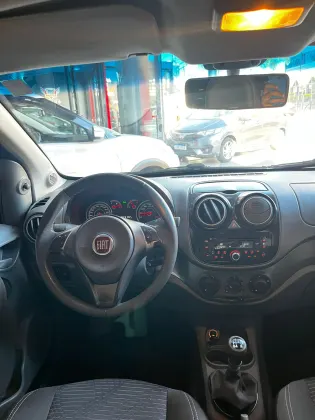 FIAT PALIO 1.4 MPI ATTRACTIVE 8V FLEX 4P MANUAL