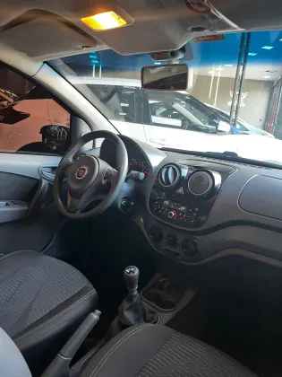 FIAT PALIO 1.4 MPI ATTRACTIVE 8V FLEX 4P MANUAL
