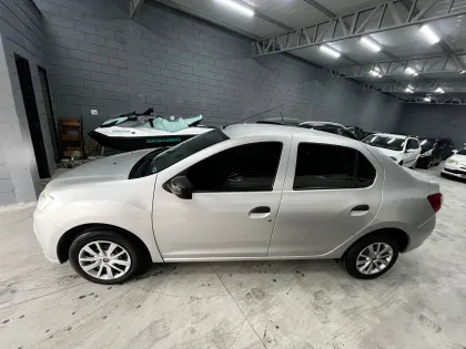 RENAULT LOGAN 1.0 12V SCE FLEX LIFE MANUAL