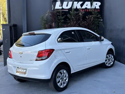 CHEVROLET ONIX 1.4 MPFI LT 8V FLEX 4P MANUAL