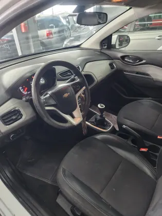 CHEVROLET ONIX 1.0 MPFI LT 8V FLEX 4P MANUAL