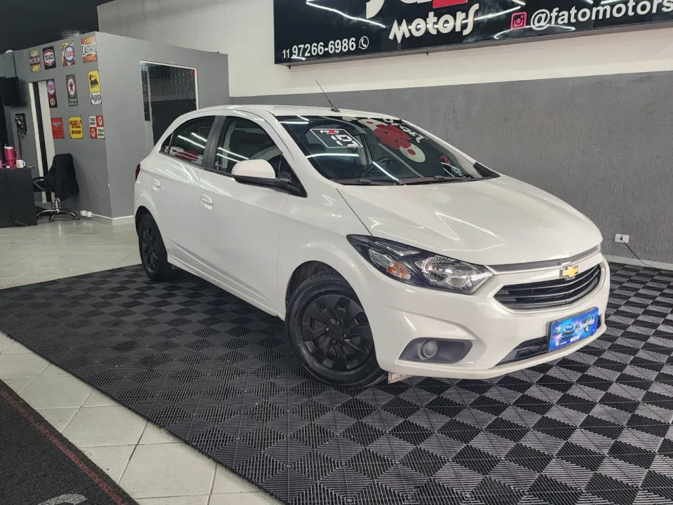 CHEVROLET ONIX 1.0 MPFI LT 8V FLEX 4P MANUAL
