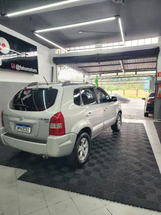 HYUNDAI TUCSON 2.0 MPFI GLS BASE 16V 143CV 2WD FLEX 4P AUTOMÁTICO